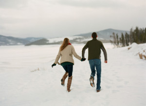 snowy-engagement-inspiration